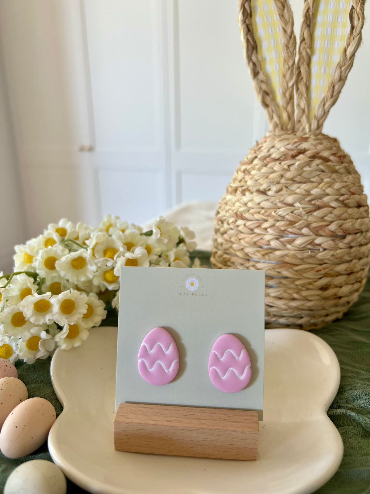 Zig Zag Egg