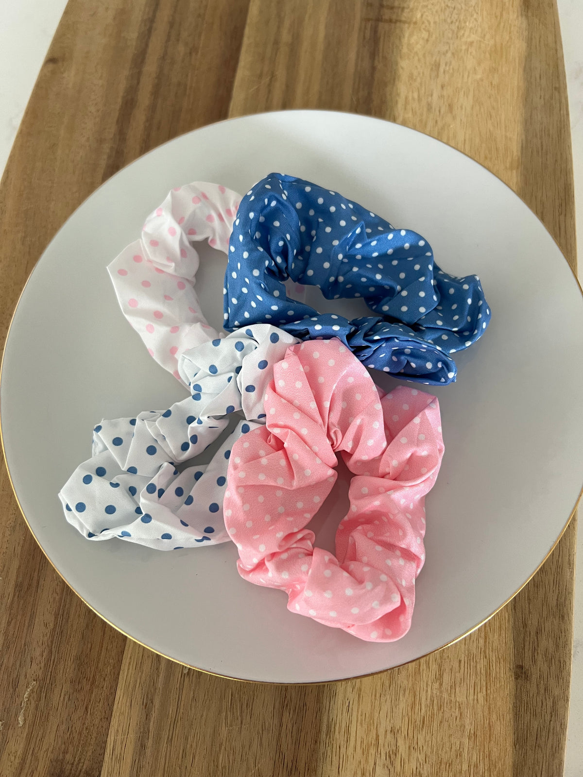 Dot Scrunchie