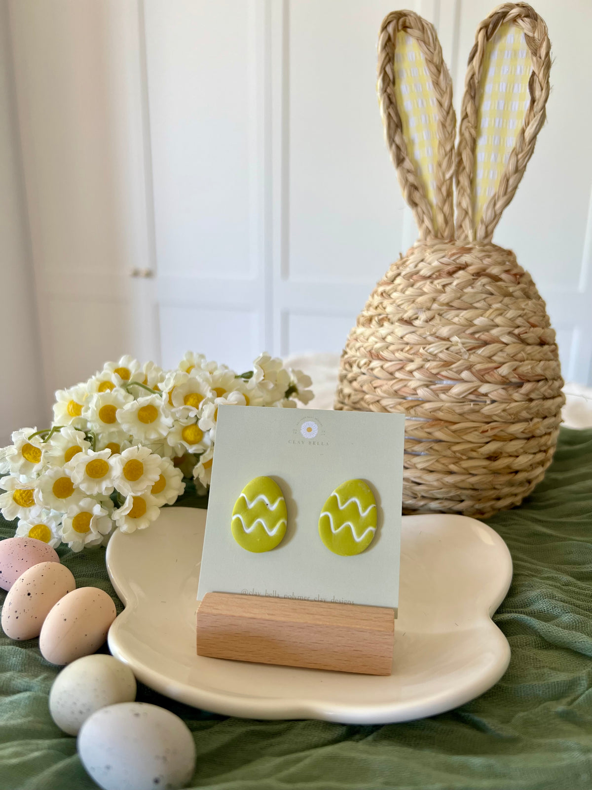 Zig Zag Egg