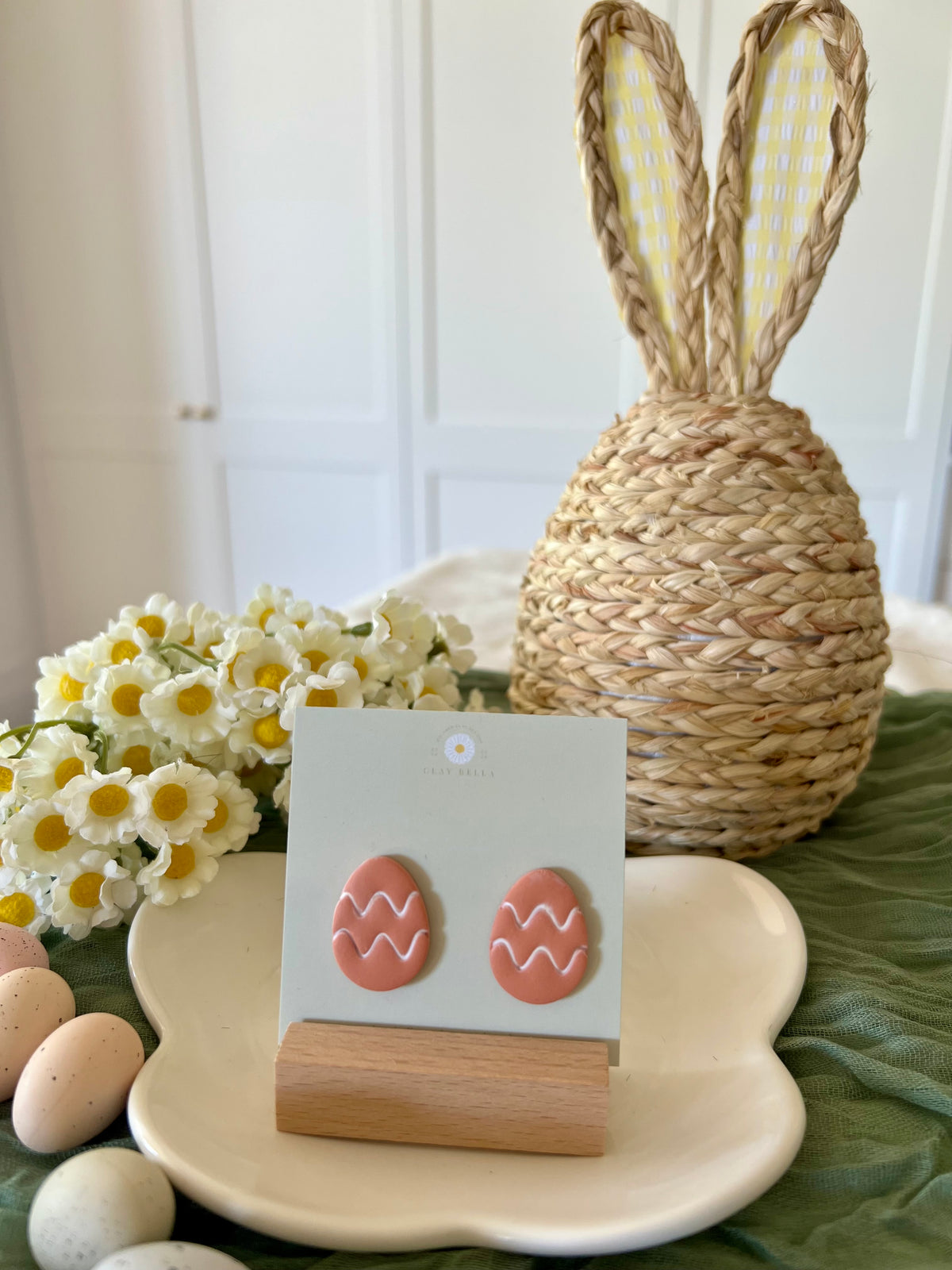 Zig Zag Egg