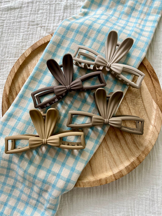 Bunny Tail Claw Clip